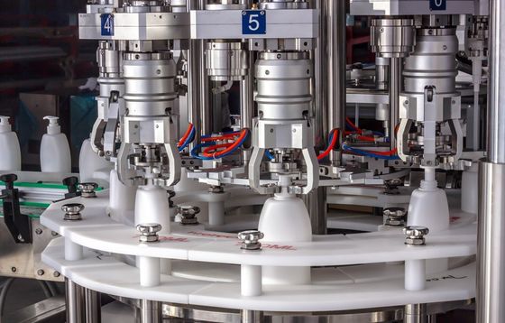 2 σε 1 μπουκάλι Monoblock που γεμίζει και μηχανή κάλυψης
